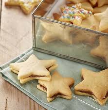 Vanillekoekjes Met Chocoladevulling Colruyt Eten En Drinken Chocoladepasta Cakejes