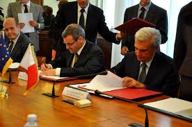 Dr. Joe Cassar, Minister for Health, the Elderly & Community Care: MALTESE  PATIENTS TO BENEFIT FROM HISTORIC AGREEMENT SIGNED BETWEEN MALTA AND ITALY