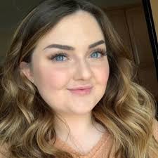 Holly Hatch (@_Holly_Hatch_)