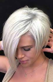 I capelli crespi o ricci/frisé si gonfiano più . Vuoi Dare Volume Ai Tuoi Capelli I Migliori Tagli Per Un Nuovo Look