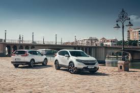 It's an suv with an intelligent, highly advanced e:hev powertrain that provides a seamless driving experience. 2019 Honda Cr V Hybrid