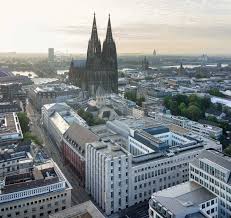 Geschlossen heute zu einem späteren zeitpunkt deutsche bank in köln geschlossen? Deutsche Bank Areal Momeni Group