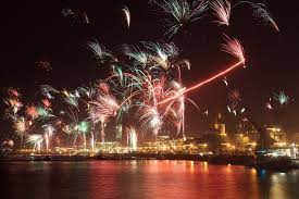 Gibt es altersbeschränkungen für den kauf von silvesterfeuerwerk? Silvester 2020 Was Erlaubt Und Verboten Ist Rostock Heute