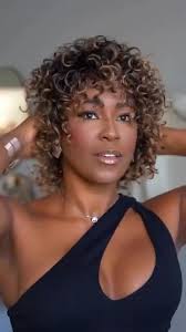 Carolyn Manuel (carolynmanuel76)