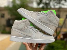 Jordan 1 Mid Se White Black Red Spruce Gs Men And Women S Air Jordan 1 Mid Vast Grey Ghost Green Cv3018 001 In 2020 Jordan 1 Mid Air Jordans Jordan 1
