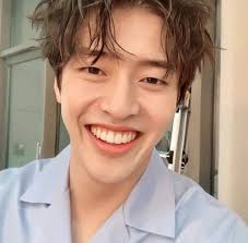 That one actor everyone's obsessed with… and you just don't get the hype? 👀