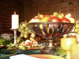 Medieval Feast Google Search Medieval Banquet Feast Table Setting Inspiration