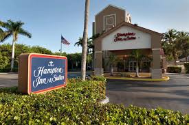 We list the best ramada dania beach hotels/motels so you can review the dania beach ramada hotel list below to find the perfect place. Jetzt Ihr Hotel In Hollywood Florida Buchen Und Sonne Tanken