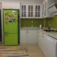 Yesilin Odakta Oldugu Bir Ev Damla Hanimin Ozgun Dekoru Ev Gezmesi Sweet Home Mutfak Mutfak Dolaplari