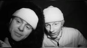 twin paranormal fan group