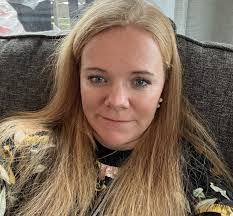 Villy Larsen's Instagram, Twitter & Facebook