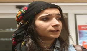 Terörist mi bilmem ama, haziran ayında bir pazar sabahı saat 06:00 civarlarında ekmek almaya nerden çıkardınız evine 2km ötede ki fırına gittiğini? Berkin Elvan Paylasimi Yuz Kizartici Suc Sayildi