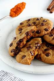 Chewy Pumpkin Chocolate Chip Cookies Del S Cooking Twist Recette Cookies Recette Dessert A La Citrouille Recette Biscuit