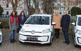 1936 117 employees (site) turnover: Psd Bank Spendet Auto Fur Die Kjf Rehaberatung