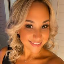 This is footage of 40 year old P. Diddy saying he wants to have a 48hr  sleepover with Justin Bieber who was only 15 y/o at the time. Really  disturbing…