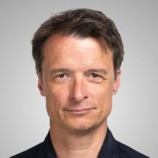 Canned and Bankrupt: Why Del Monte Lost the Shelf War