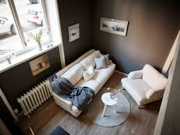 Dans Ce Studio De 24m2 Il Ne Manque Rien Meme Pas Une Chambre Separee Planete Deco A Homes World En 2020 Chambre Separee Decoration Maison Appartements Modernes