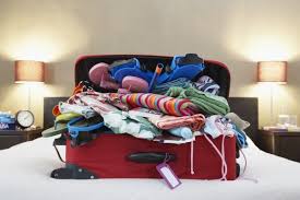 Barang atau komoditas dalam pengertian ekonomi adalah suatu objek fisik yang dapat dilihat dan disimpan atau jasa yang memiliki nilai. Barang Bawaan Banyak 6 Tips Packing Ini Bisa Bikin Simpel