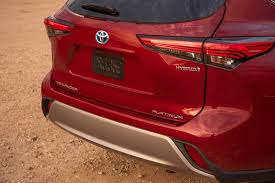 It has a couple of weaknesses like a tight third row (like many crossovers in this class) and relatively high pricing that competes with some luxury suvs in the upper trims. 2021 Toyota Highlander Hybrid Prices Reviews And Pictures Edmunds