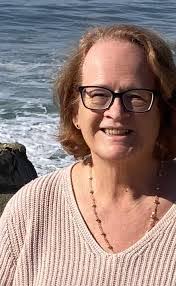 Laurie Madsen's Instagram, Twitter & Facebook