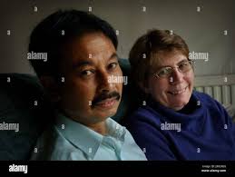 MARTIN AND HELEN MARCUS WITH THEIR DAUGHTER JANE.1/11/02 PILSTON Stock  Photo