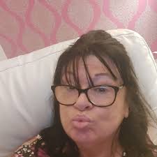 It is with great sadness that I post this 😭 Unfortunately my dad, David  "ROLL UP" Spearman passed away this morning in hospital