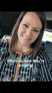 Sharon Thigpen's Instagram, Twitter & Facebook