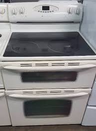 Tested tough for maximum dependability, a maytag range is a powerful ally to have in your kitchen. Maytag Gemini 30 In Double Oven Convection Electric Range White Appliance Mart Factory Washer Dryer Oven Refrigerator Auction Equip Bid