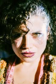 Daisy Rapp's Instagram, Twitter & Facebook