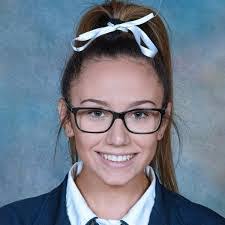 Renee Irvine's Instagram, Twitter & Facebook