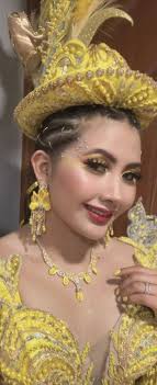 Top Model's Gold Bolivia Kennedy Agency