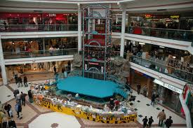 A new generation of bankers comes to the fore at erste group. Datei Lugner City Jpg Wikipedia