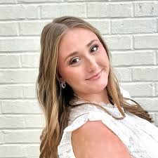 ABS (@abby.majka) • Instagram photos and videos