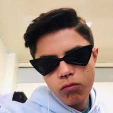 Gabriel Mora (@gabmorag10)