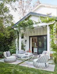 Guests can move from space to space without having to traverse paths, stairs adding a covered cabana area is an excellent way to maximize your patio's usefulness. 55 Inspiring Patio Ideas Gorgeous Small Patio Designs