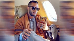 فيديو جديد للفنان المصري محمد رمضان عن التحفظ على أمواله يثير تفاعلا واسعا عبر مواقع التواصل الاجتماعي في مصر. Ø¹Ù…Ø±Ùˆ Ø£Ø¯ÙŠØ¨ Ù…Ø­Ù…Ø¯ Ø±Ù…Ø¶Ø§Ù† Ø£Ù…Ø§Ù…Ù‡ ÙˆØ§Ø­Ø¯Ø© Ù…Ù† Ø§ØªÙ†ÙŠÙ† Ø¨Ø¹Ø¯ ØµÙˆØ±ØªÙ‡ Ù…Ø¹ Ù…Ø·Ø±Ø¨ Ø¥Ø³Ø±Ø§Ø¦ÙŠÙ„ÙŠ Cnn Arabic