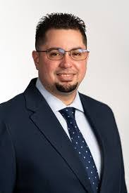 Derrick Diaz's Instagram, Twitter & Facebook