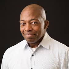 🏀Honoring Drs. William & Paula Smith ✨ In celebration of Black History  Month, @utahathletics recognized two incredible leaders in our community:  Dr. William A. Smith & Dr. Paula Smith at the University