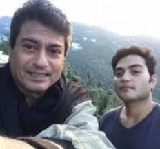 Punjabi Actor Kanwaljit Singh with his wife & daughter 🥰♥️