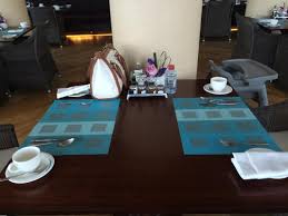 Tripadvisor مطعم ازرق صورة فندق جزيرة الموز الضحى من أنانتارا الدوحة