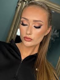 Simply Devine Makeup