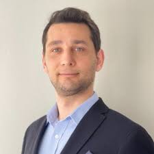 Assoc. Prof. Tekin Receives Distinguished Teaching Award