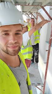 ionutz @maxim938 @tica @Dan Dumitru TikTok