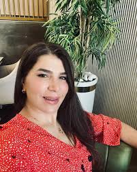 DR.LAMIA HALLOUL (@dr.lamiahalloul) • Instagram-foto's en -video's