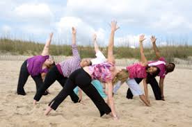 How To Do Triangle Pose In Yoga Yogaoutlet Com