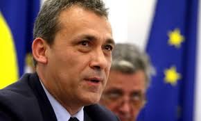 Mulţumită, graţie, slavă, deci se utilizează în sens pozitiv. Datorita Sau Din Cauza DatoritÄƒ Sau Din Cauza Care VariantÄƒ Este CorectÄƒ Si Cand