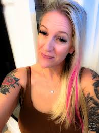 Shoutout to everyone who can still remember ther childhood phone number but  can't remember the password they created yesterday Υον are my people.