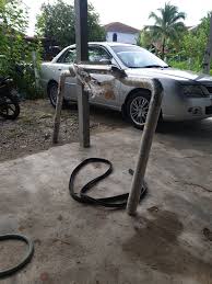 Di dalam kereta, fella dan nina ternyata tidak dapat menemukan tempat duduk yang kosong, sehingga keduanyapun memutuskan untuk berdiri sambil berpegang pada pegangan yang sengaja dibuat untuk penumpang yang tidak kebagian tempat duduk. Azri Garage Settel Pemasangan Di Lori Voltage24v 1 Bar Facebook