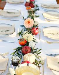 7 Simple Gorgeous Modern Thanksgiving Tablescapes Yourmarketingbff Com Beautiful Thanksgiving Table Settings Backyard Dinner Party Thanksgiving Table Settings Rustic