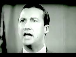 John Kerry calls First Amendment 'major block' in holding media  'accountable'